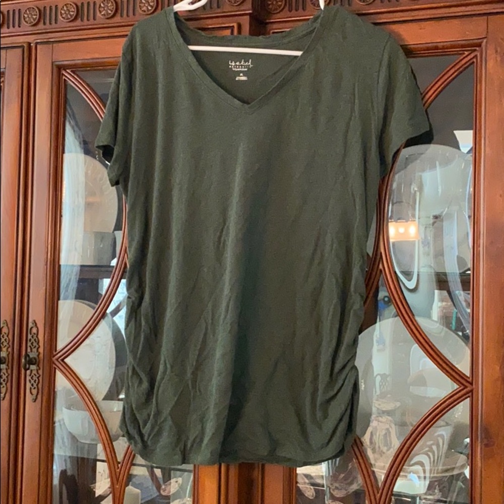 Maternity t shirt